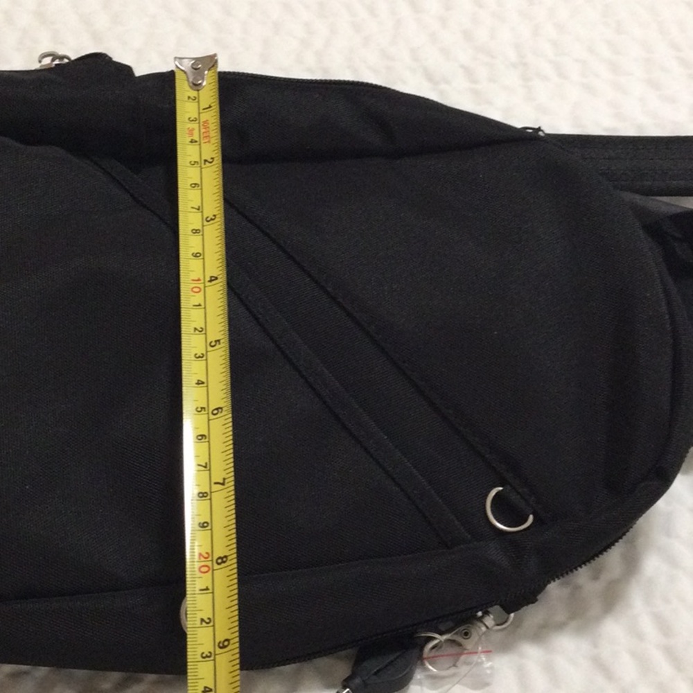 NWT Black Travelon Women’s/Men’s Ani-Theft Sling Bag - Picture 13 of 15